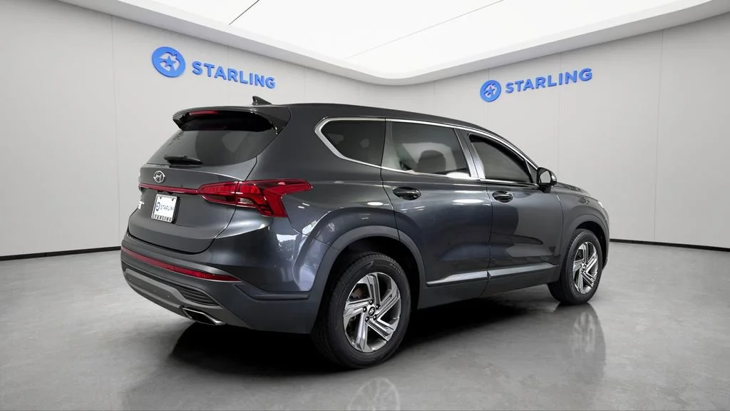 Used 2021 Gray Hyundai SE image 9