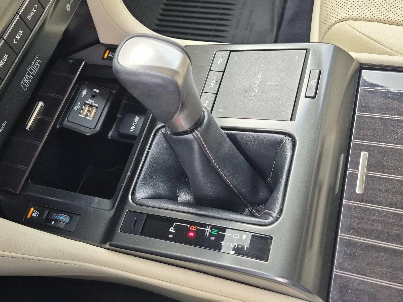 Used 2022 Black Onyx Lexus GX 460 luxury image 29
