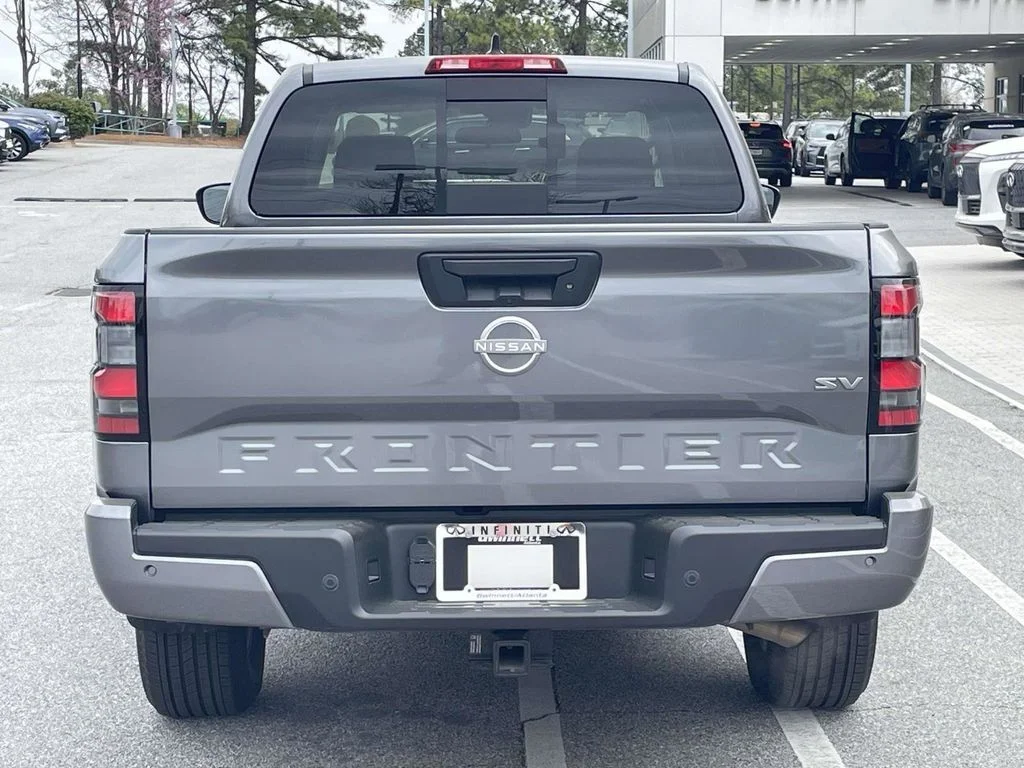 Used 2024 Gray Nissan SV image 3