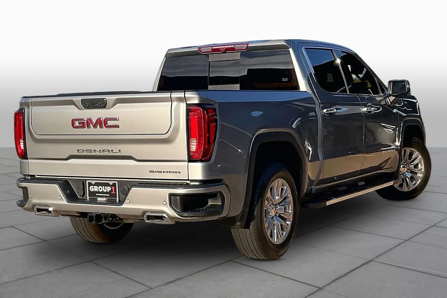 Used 2024 Sterling Metallic GMC Denali image 13