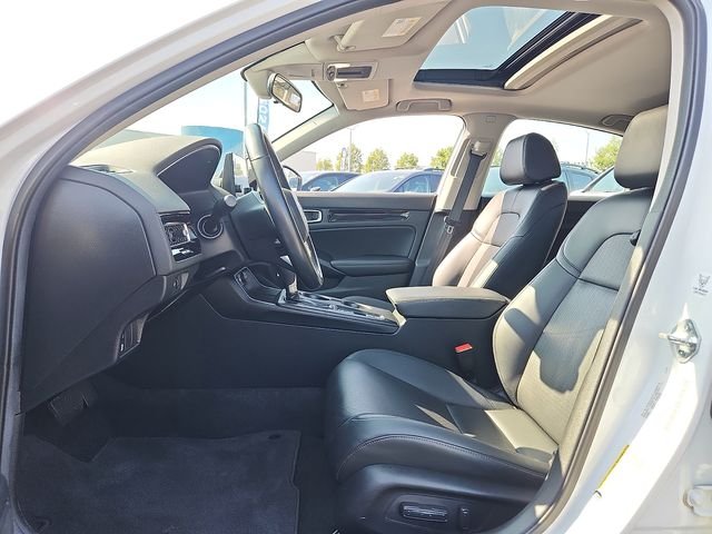 2024 Honda Civic Hatchback EX-L - Photo 13