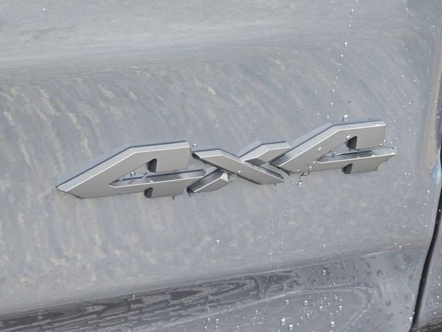 New 2026 Forged Blue Metallic Exterior Paint RAM Laramie image 31