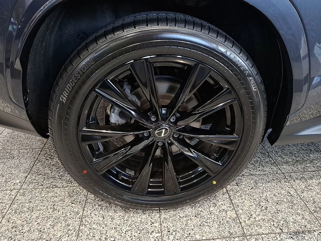 Certified Used 2024 CLOUDBURST GRAY Lexus 350 F SPORT Handling image 23