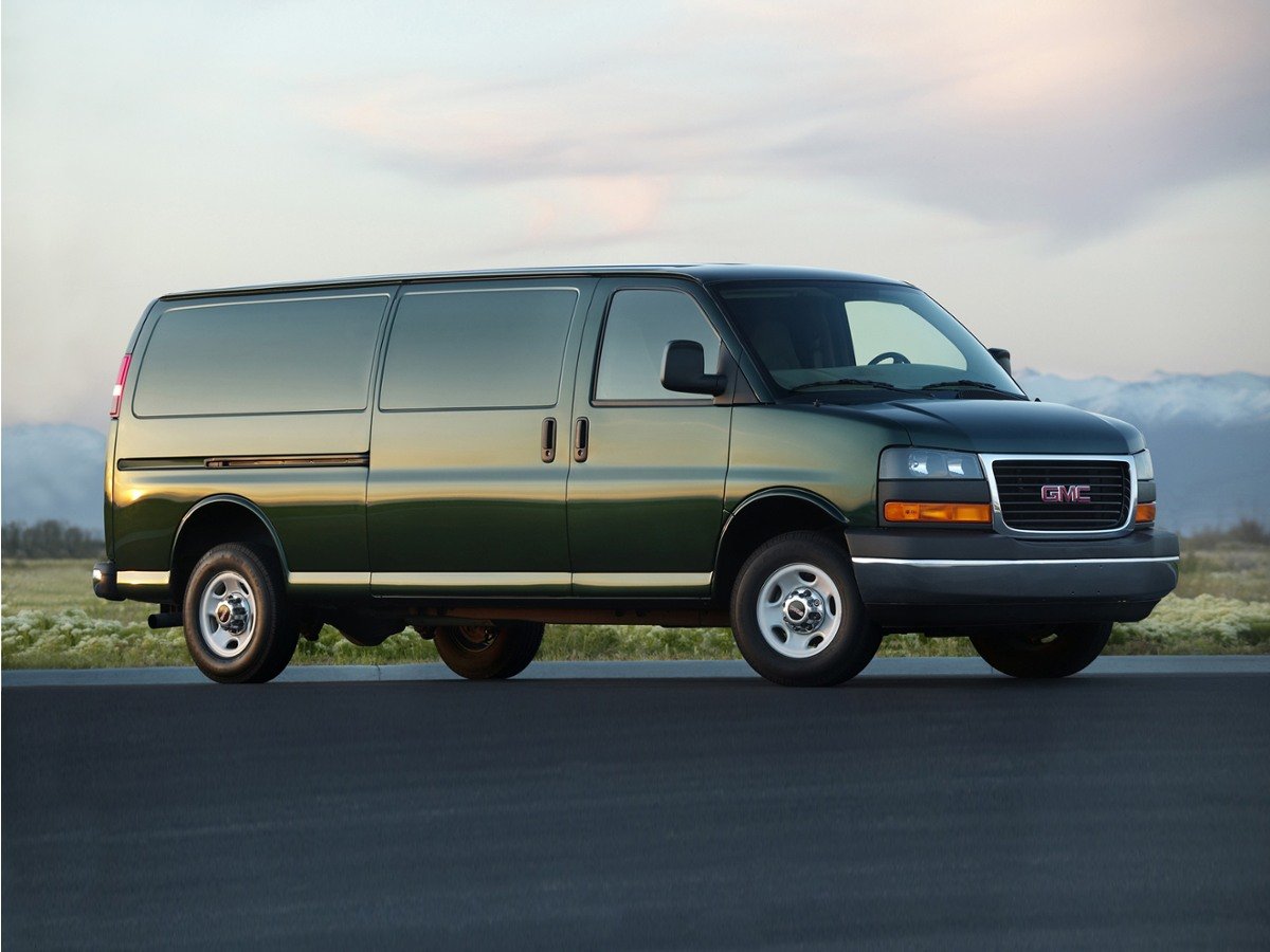 2014 GMC Savana 2500 Cargo Van's photo