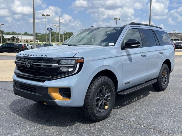 New 2026 Glacier Gray Metallic Tri-Coat Ford Tremor image 5