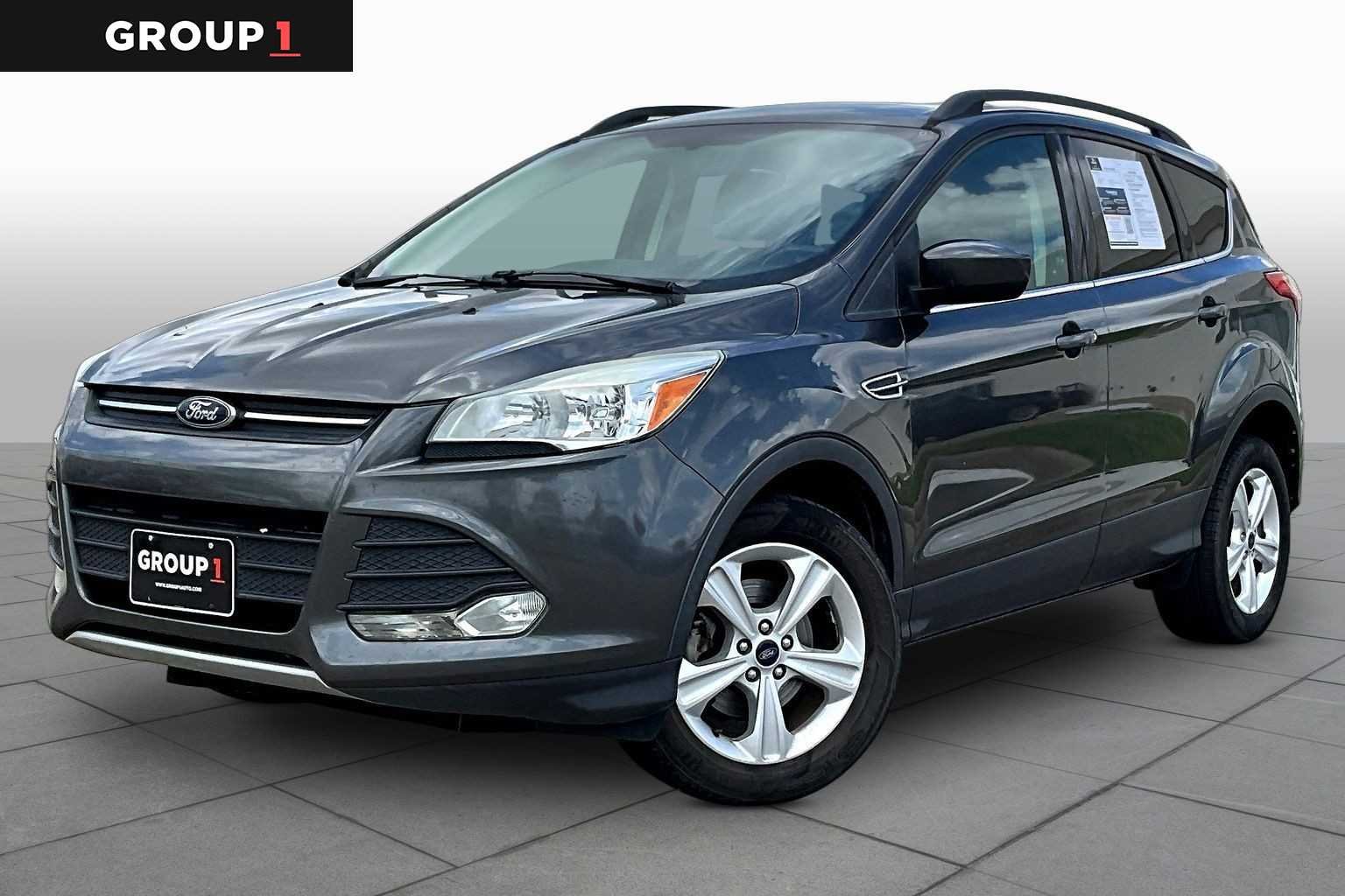 2016 Ford Escape SE's photo