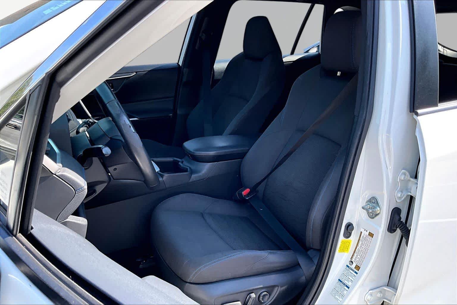 Used 2022 Blizzard Pearl Toyota Hybrid SE image 8