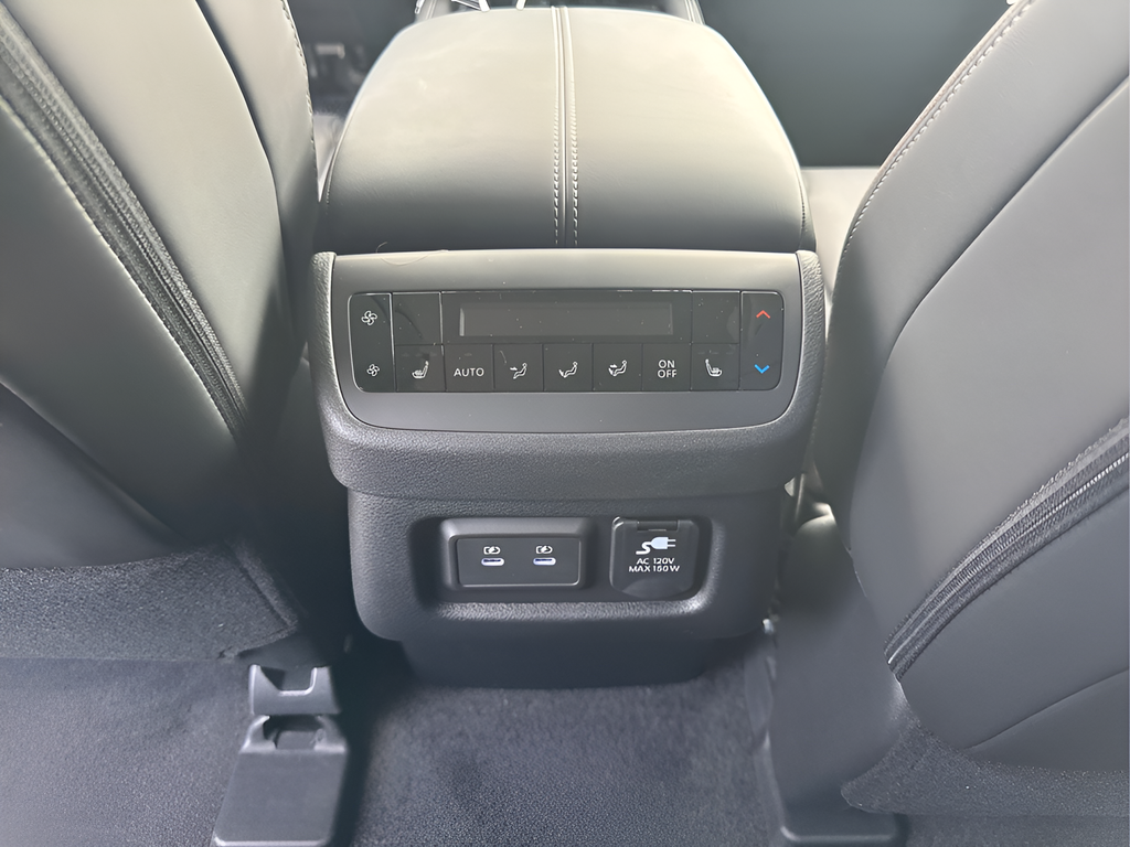 New 2026 Green Nissan Platinum image 34