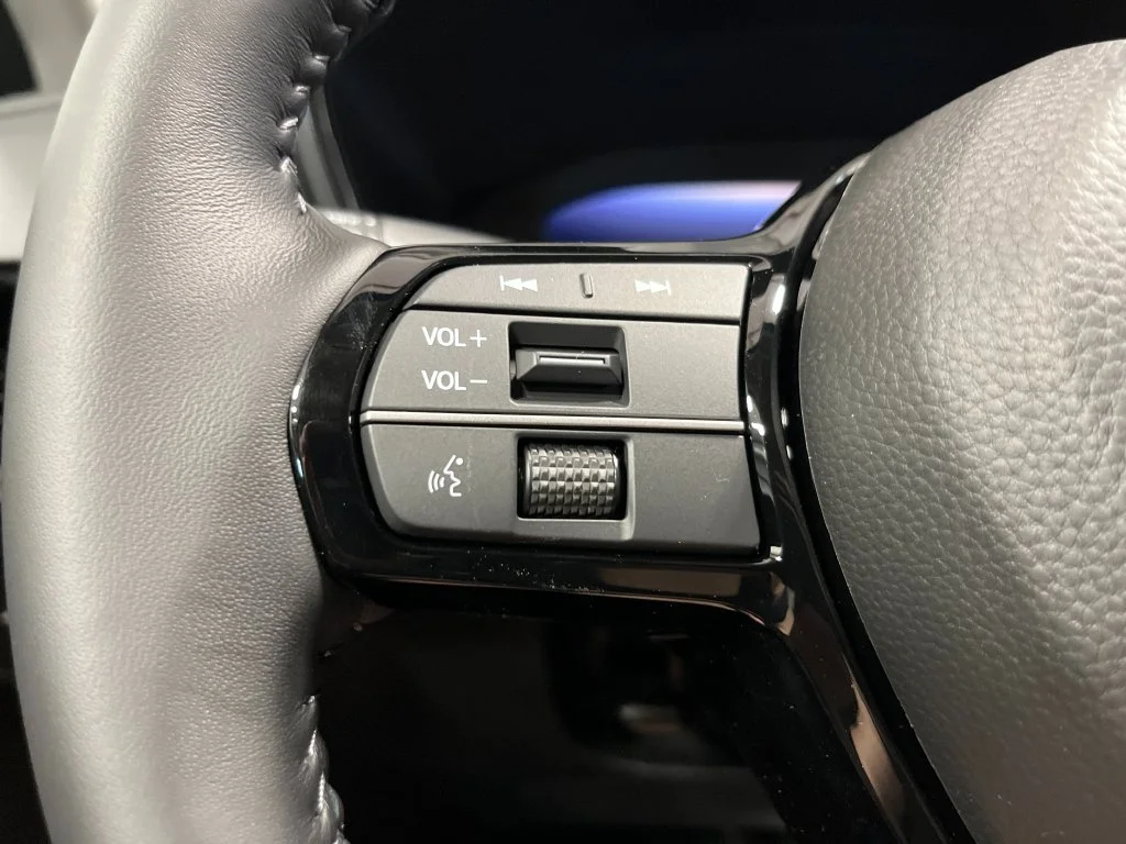 New 2027 Black Honda EX-L image 17