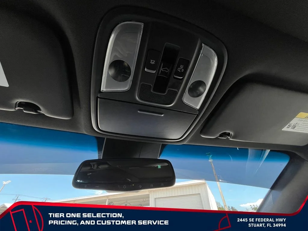 Used 2022 Gray Kia SX Turbo image 36