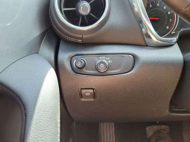 New 2025 Riptide Blue Metallic Chevrolet 3LT image 26