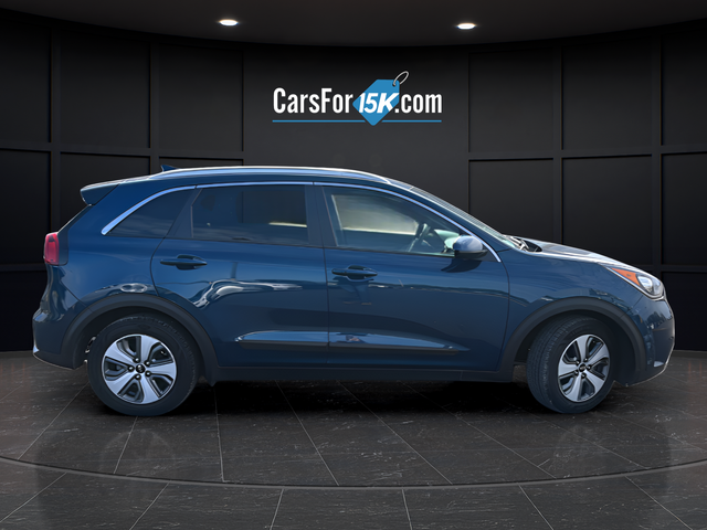 Used 2019 Deep Cerulean Kia LX image 8