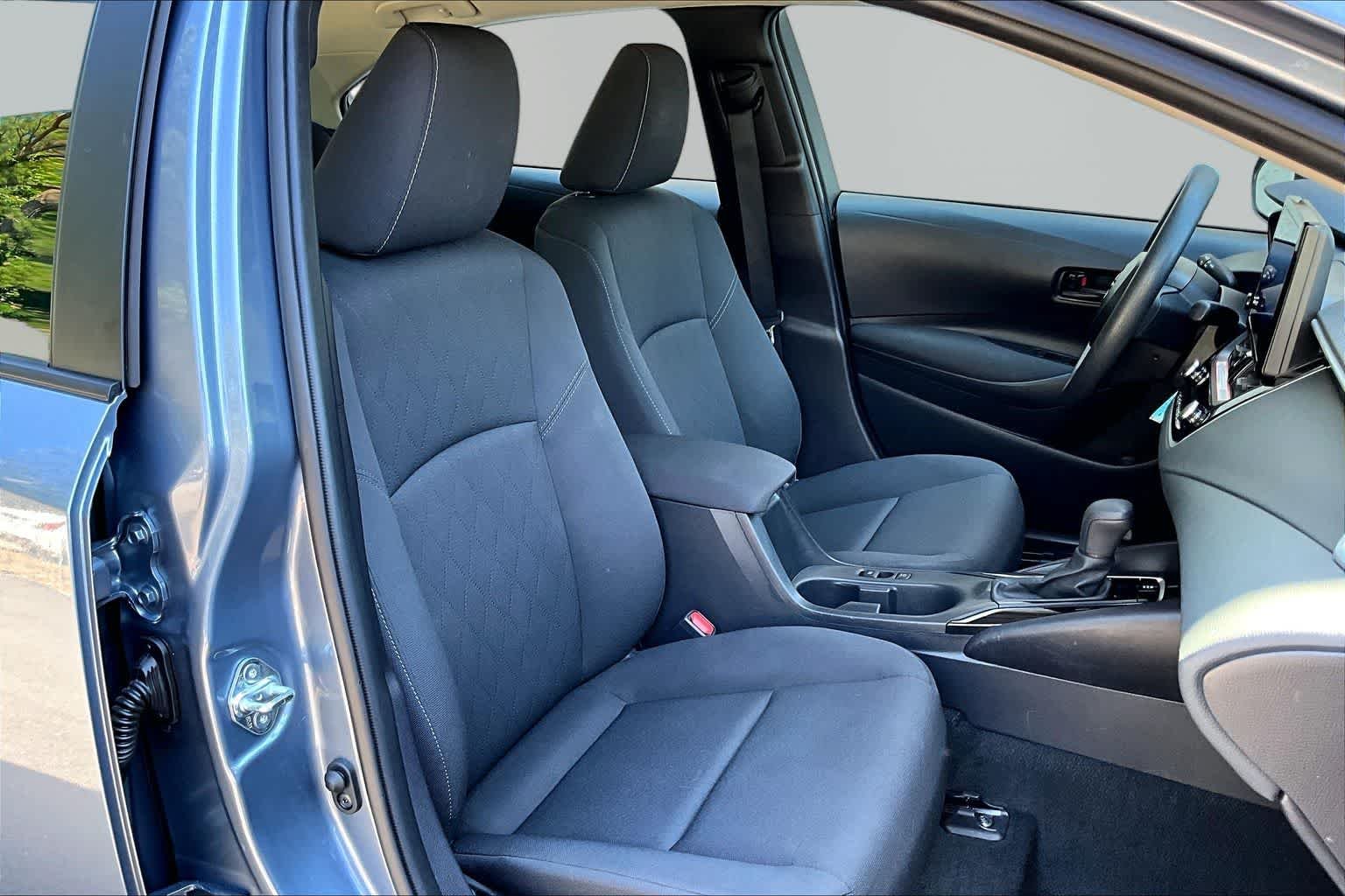 Used 2026 Celestite Toyota LE image 9
