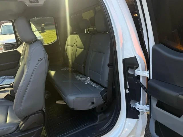 New 2025 Oxford White Ford F-350® XL image 6