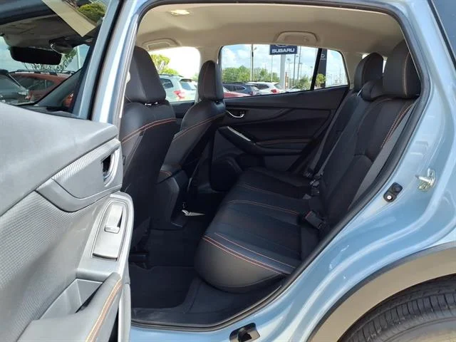 Used 2022 COOL GREY KHAKI Subaru Limited image 16
