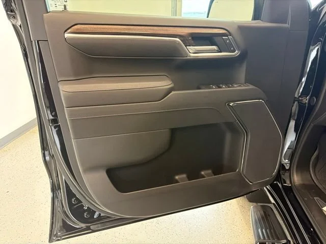 New 2026 Black Chevrolet LT image 47