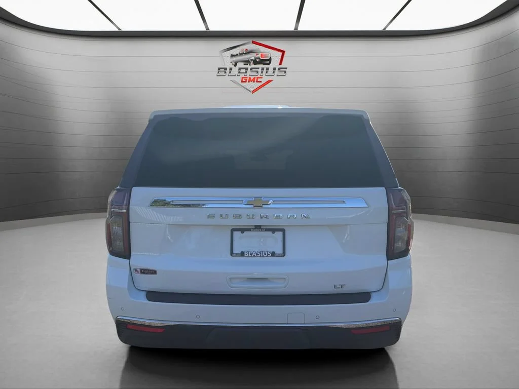 Used 2021 SUMMIT WHITE Chevrolet LT image 4