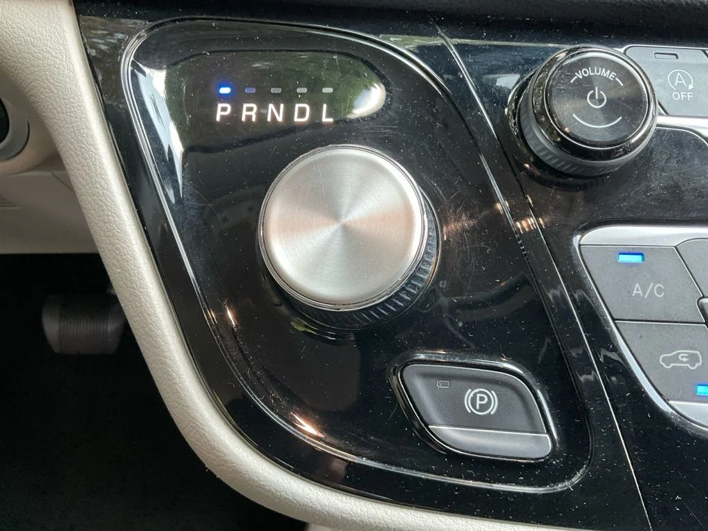 Used 2023 Blue Chrysler Touring L image 37
