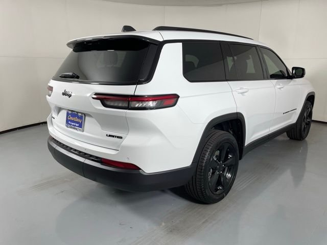 New 2025 Bright White Clear-Coat Exterior Paint Jeep Limited image 8