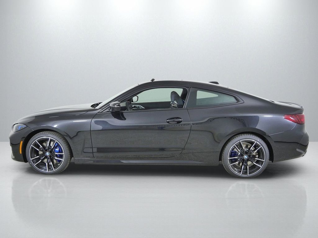 New 2027 Black Sapphire Metallic BMW M440i xDrive image 15