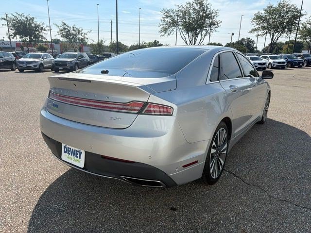 Used 2017 Ingot Silver Lincoln Reserve image 5