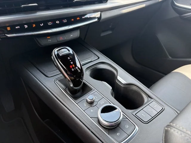 2025 Cadillac XT4 Premium Luxury - Photo 27