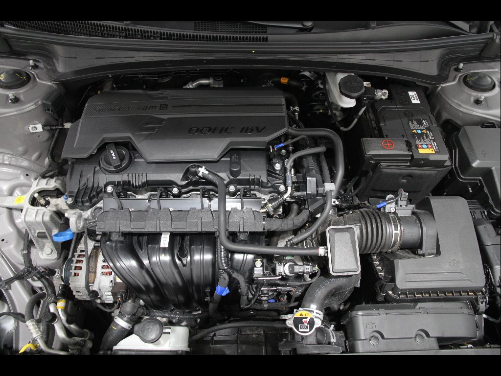 2025 Hyundai Elantra SEL - Photo 19
