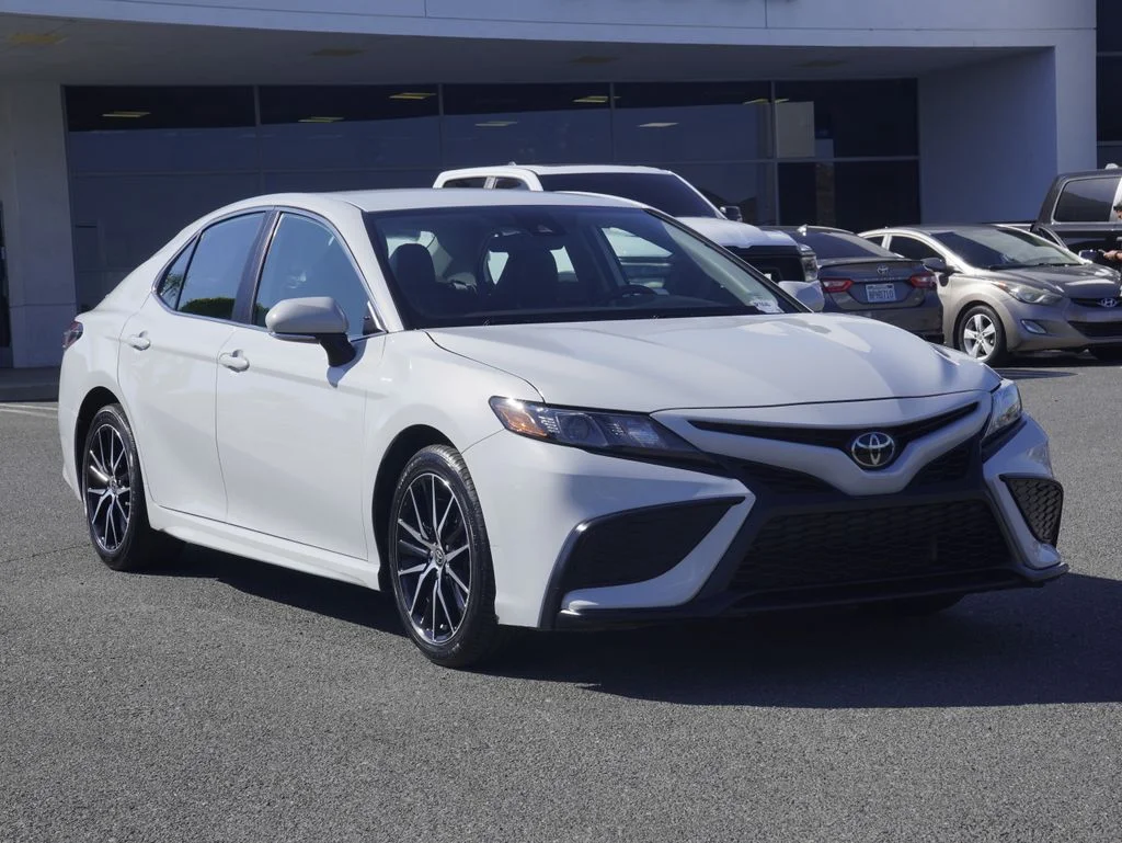 Certified Used 2024 White Toyota SE image 1