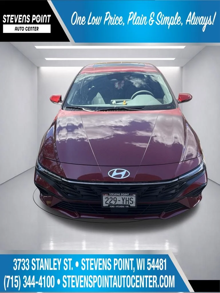 Used 2024 Ultimate Red Hyundai SEL image 1