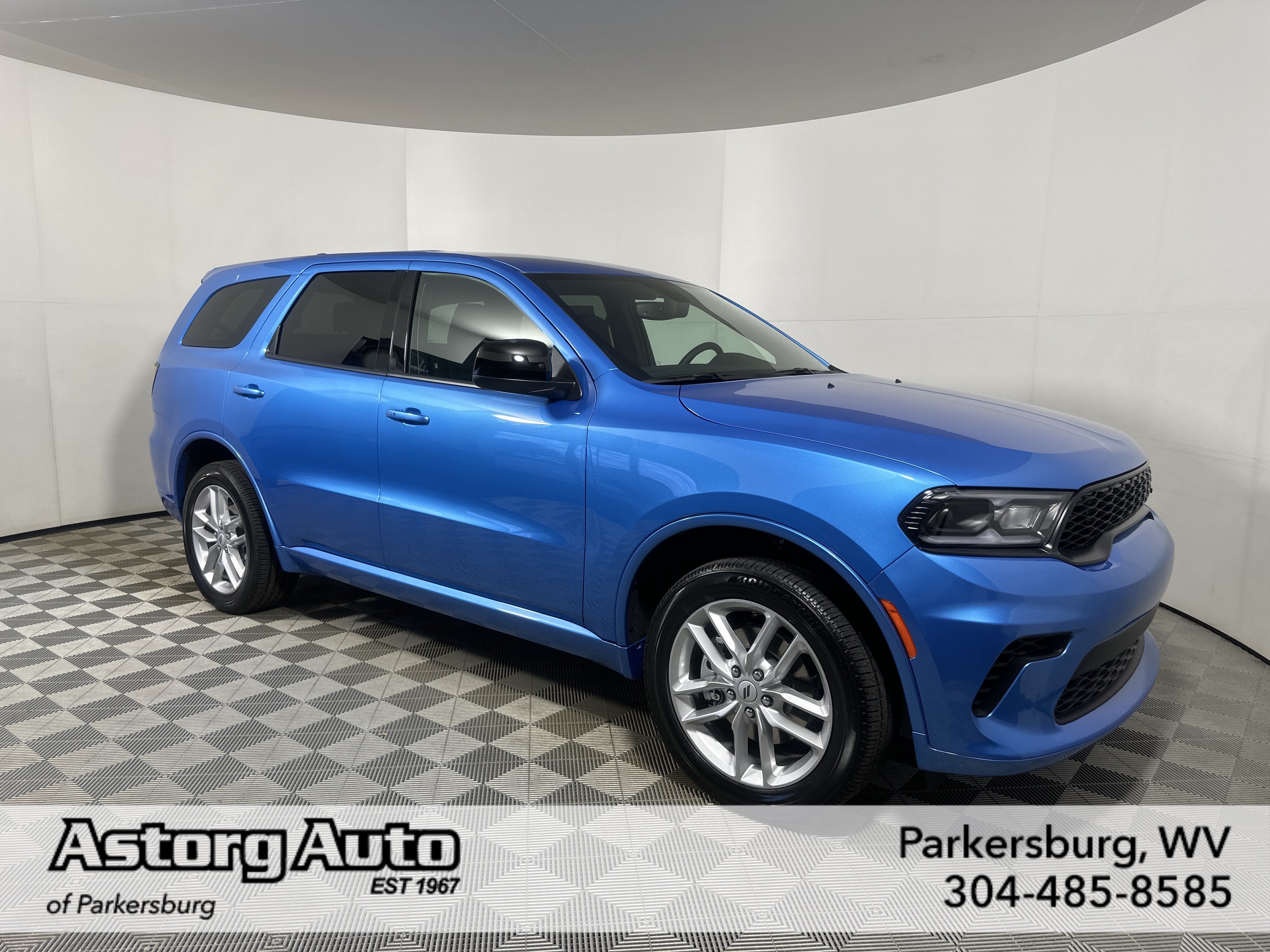 New 2026 B5 Blue Exterior Paint Dodge GT image 1