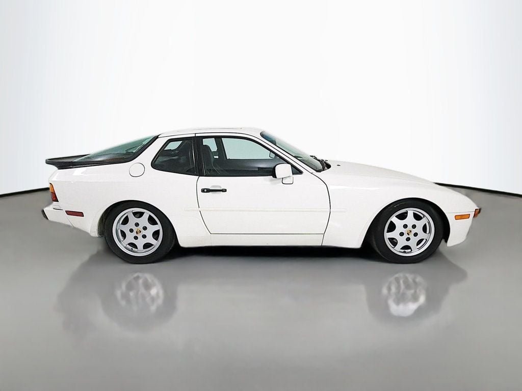 Used 1987 White Porsche  image 8