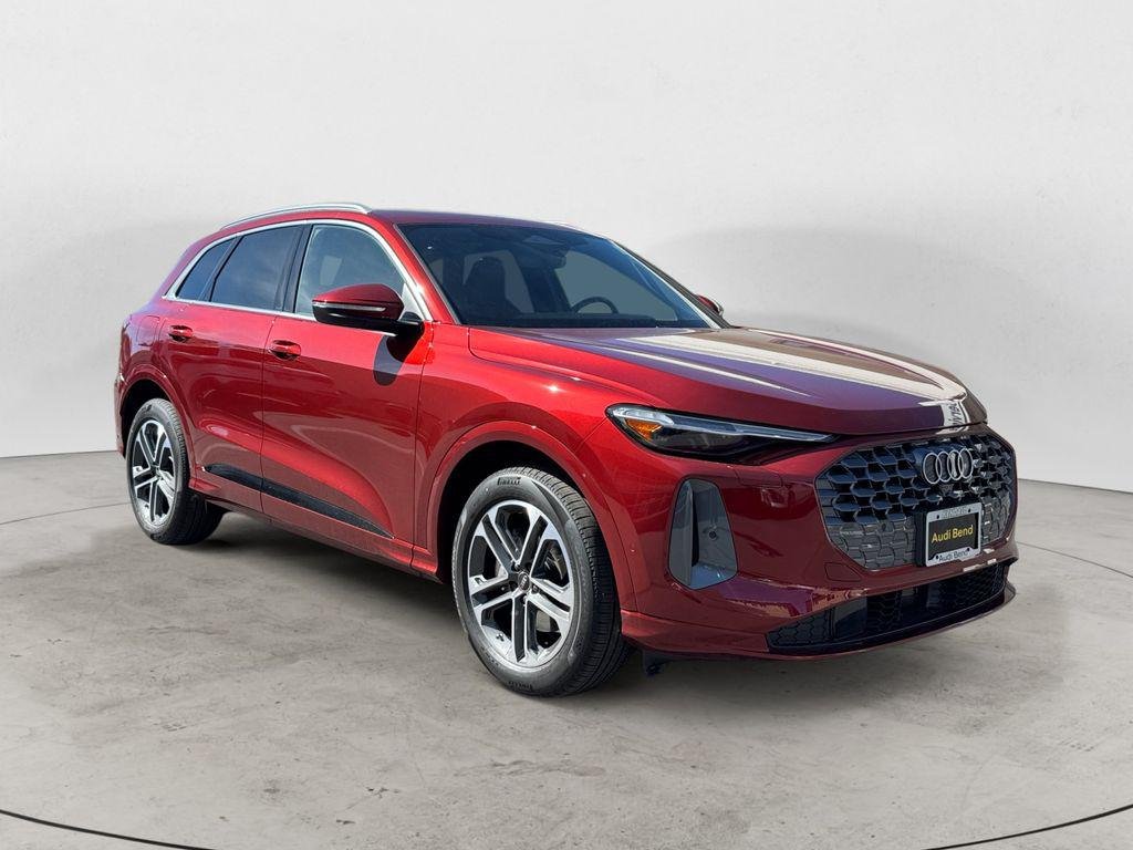 2025 Audi Q5 40 Prestige's photo