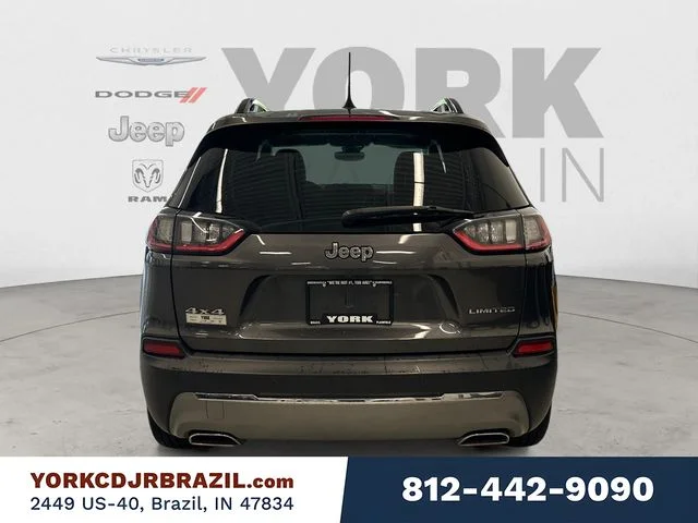 Used 2022 Gray Jeep Limited image 4
