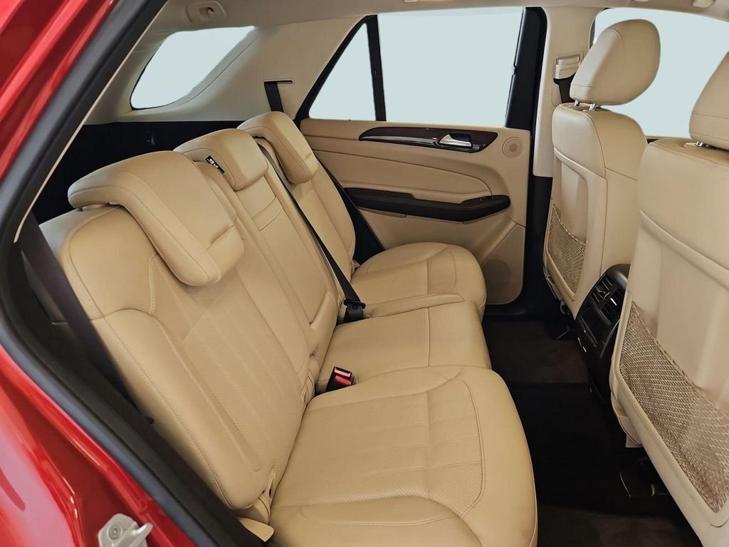 Used 2017 Red Mercedes-Benz GLE 350 image 27