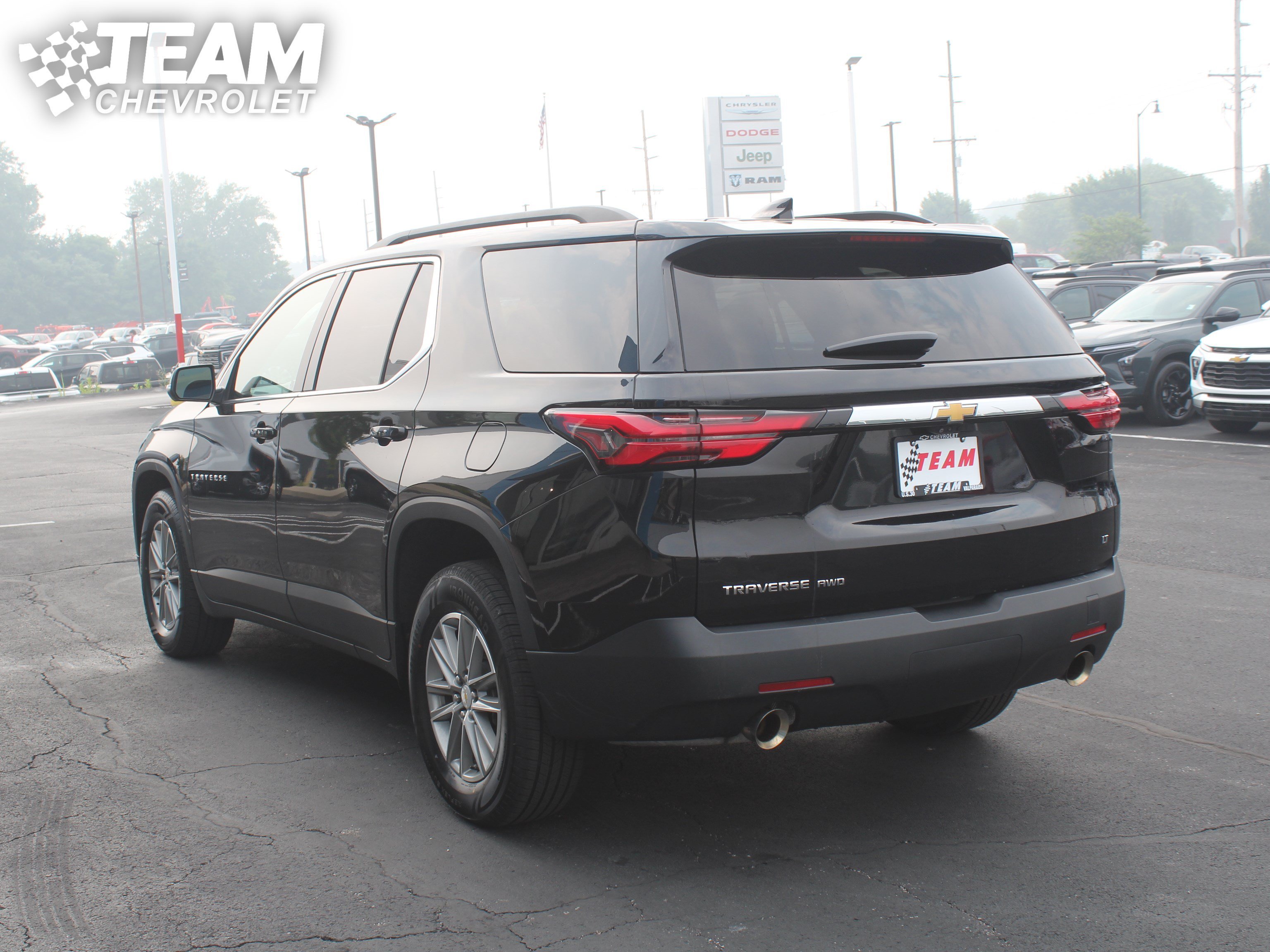 Used 2023 Mosaic Black Metallic Chevrolet LT Cloth image 6