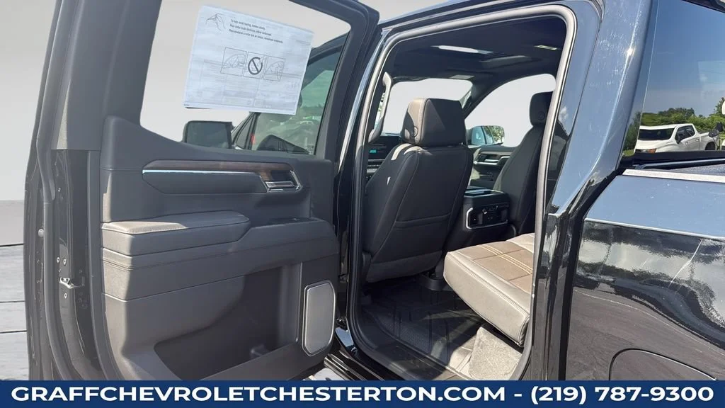 2026 Chevrolet Silverado 1500 High Country - Photo 37