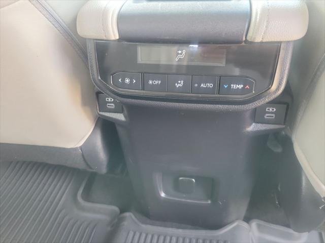Certified Used 2024 WIND CHILL PEARL Toyota  image 26