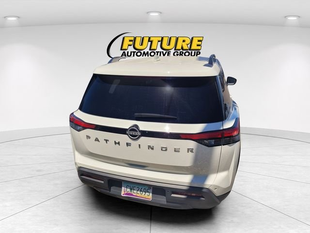 Used 2025 White Nissan SV image 4