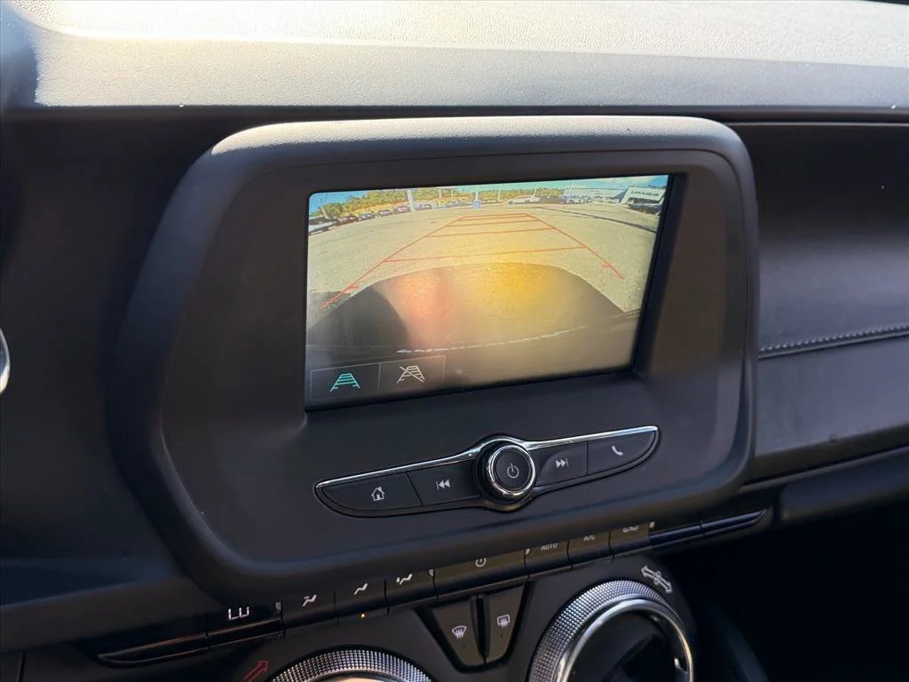Used 2016 Red Chevrolet 1LT image 20