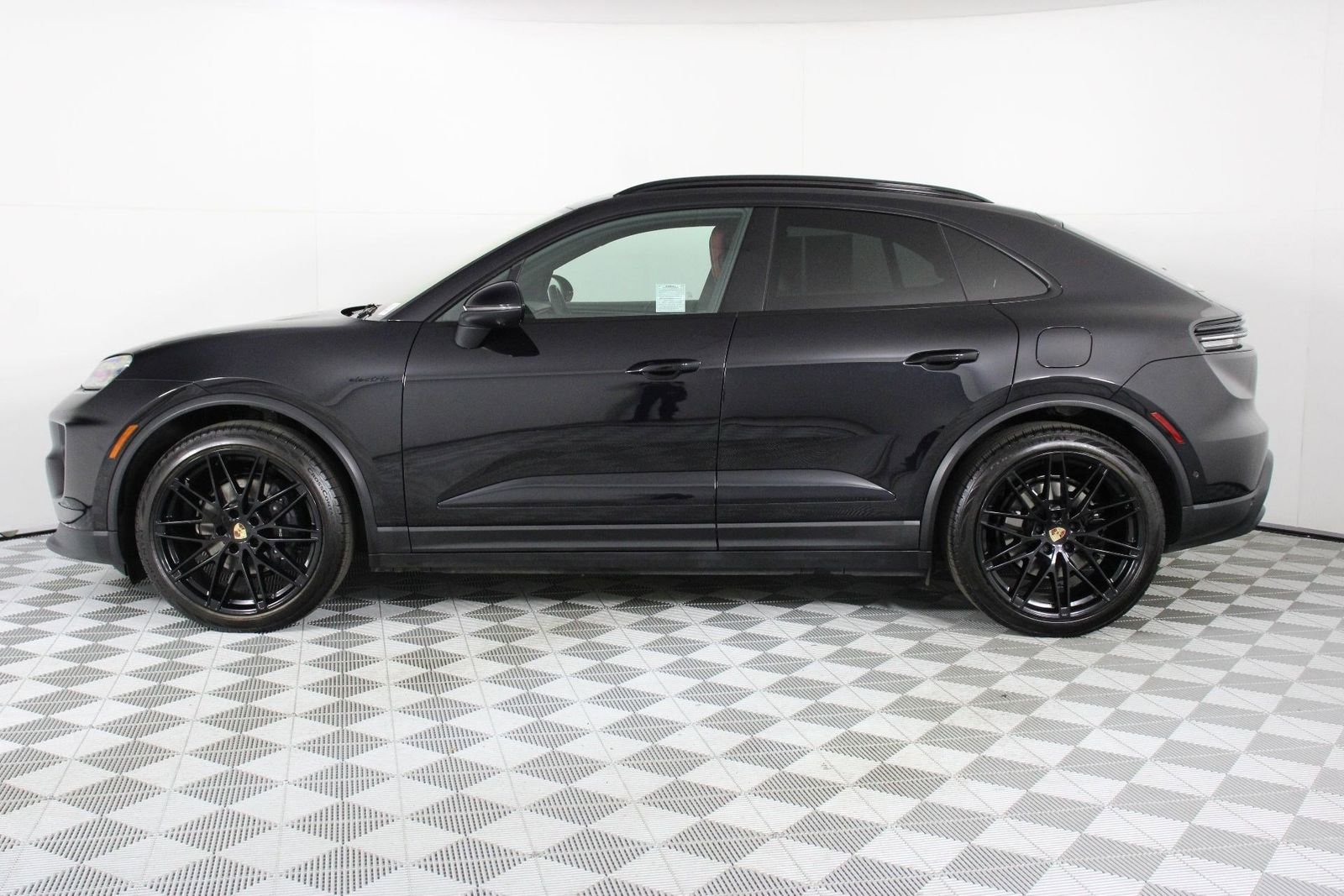 Certified 2025 Porsche Macan Base with VIN WP1AA2XA9SL002757 for sale in Pasadena, CA