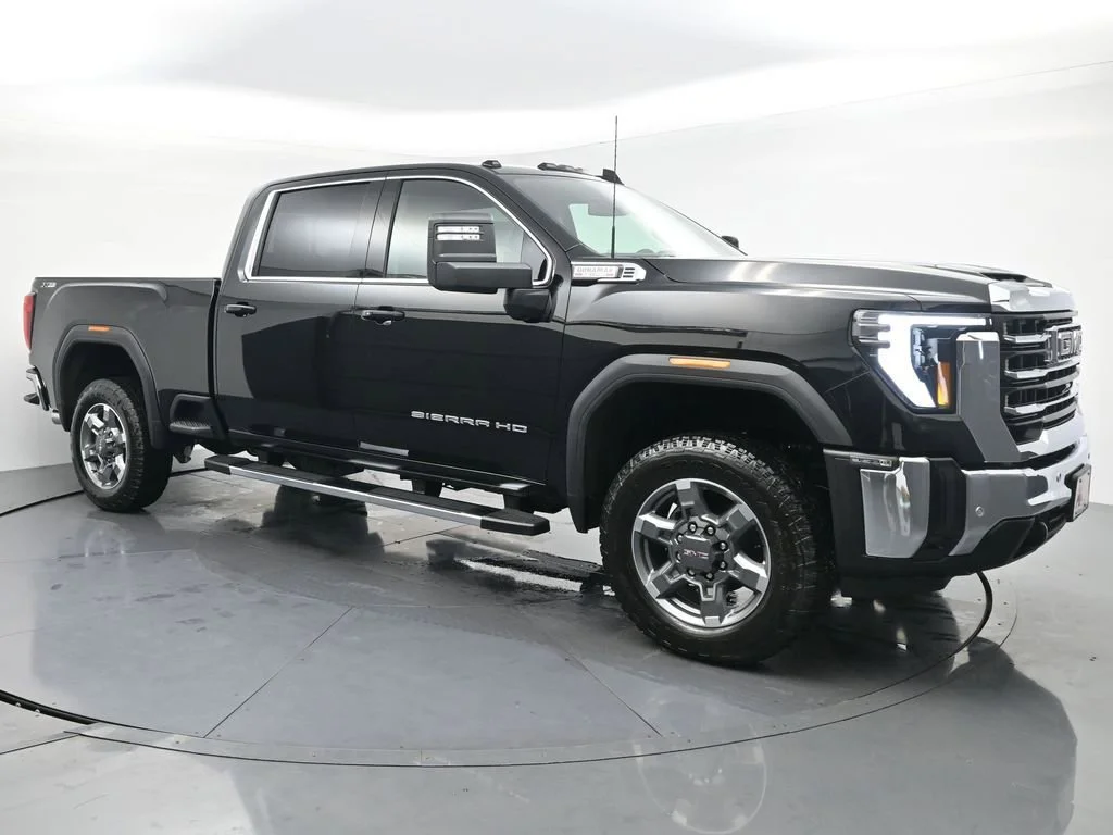 2026 GMC Sierra 3500HD SLE - Photo 7