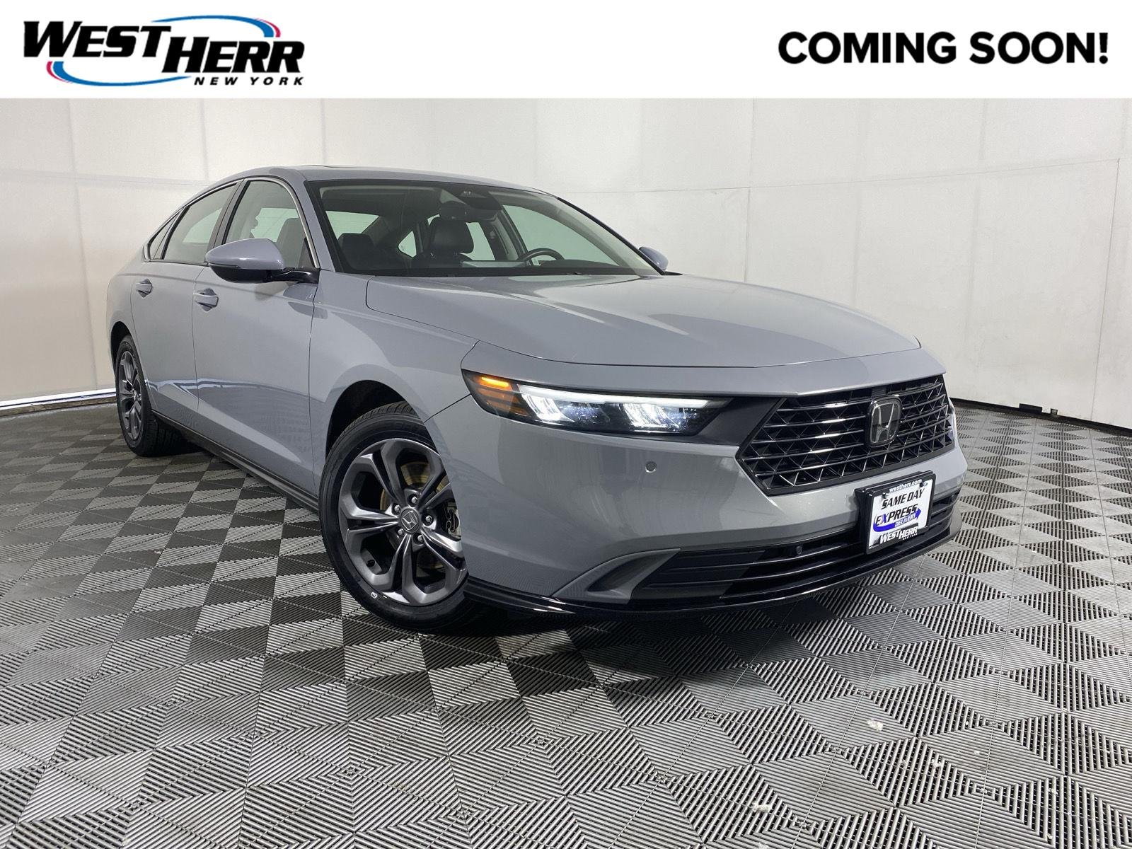 Used 2024 Urban Gray Pearl Honda EX-L image 1