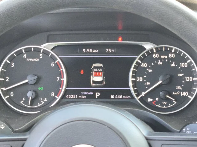 Used 2023 Red Nissan S image 11