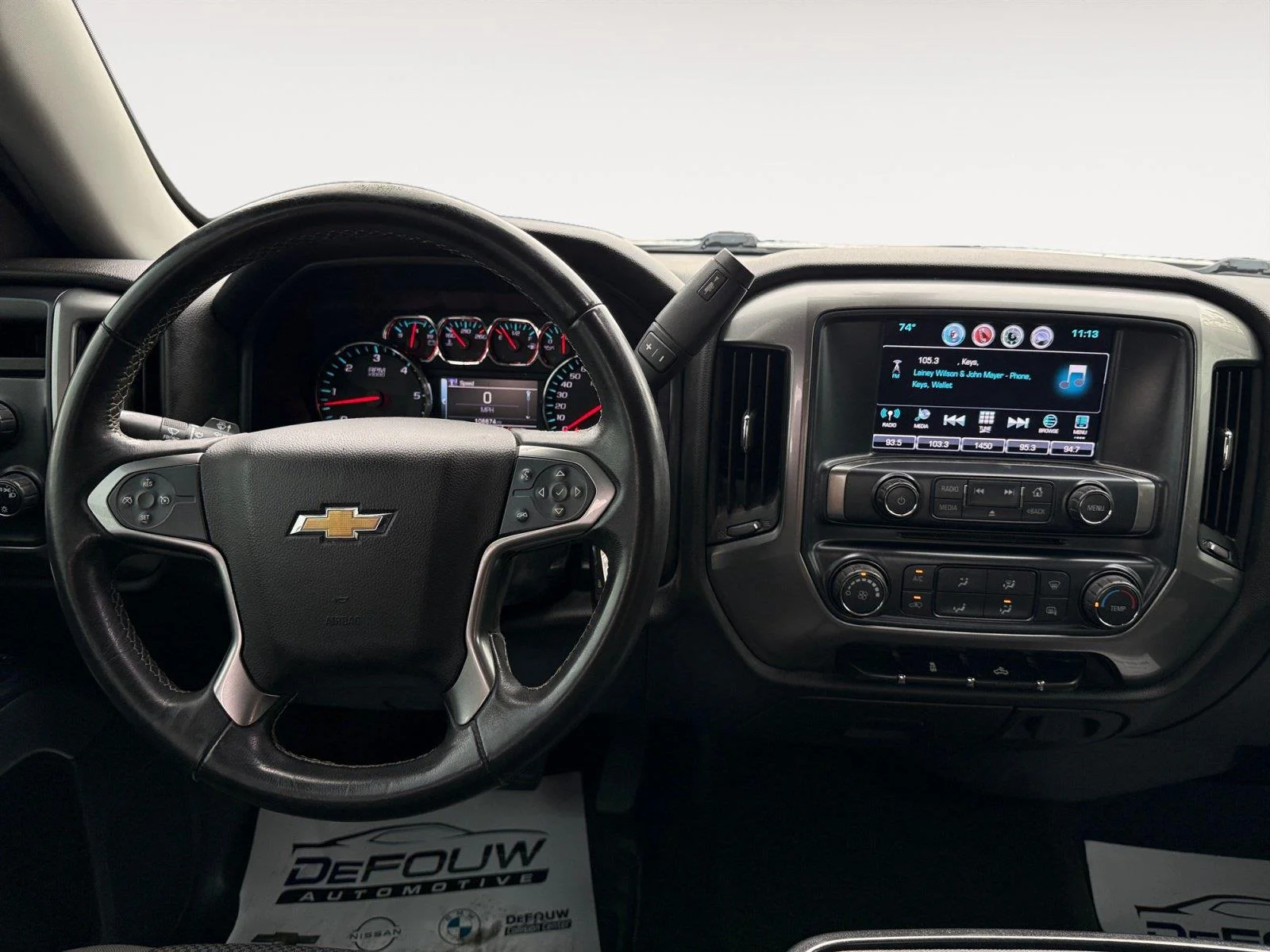 Used 2018 Summit White Chevrolet LT image 13