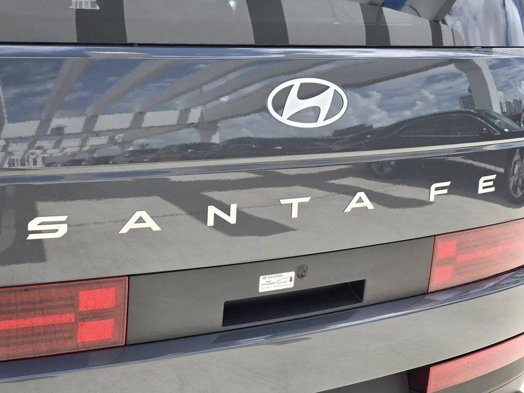 New 2027 Gray Hyundai SEL image 6