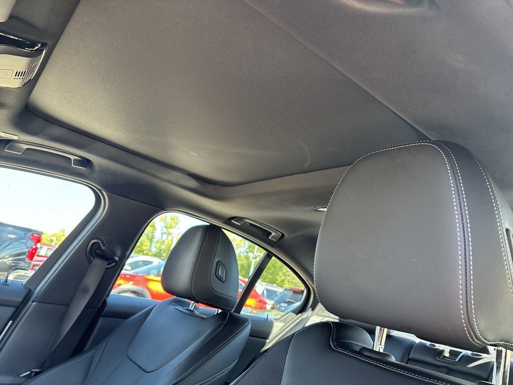 2026 BMW 3 Series 330i - Photo 24