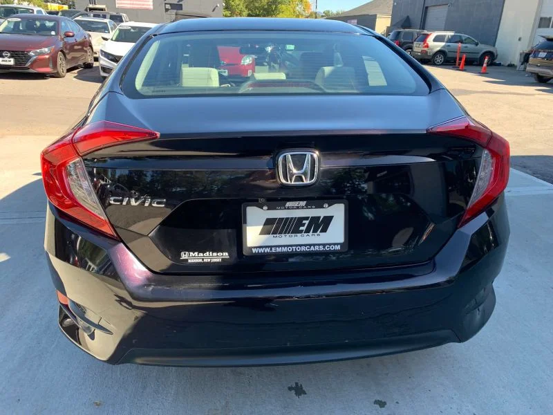 Used 2016 Black Honda LX Sedan 4D image 41