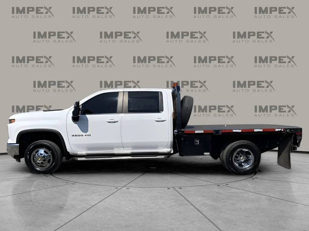 Used 2024 White Chevrolet LT image 1