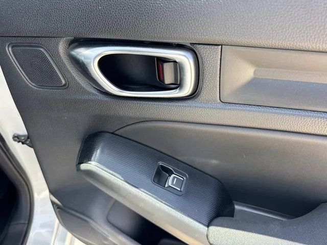 Certified Used 2024  Honda Base image 16