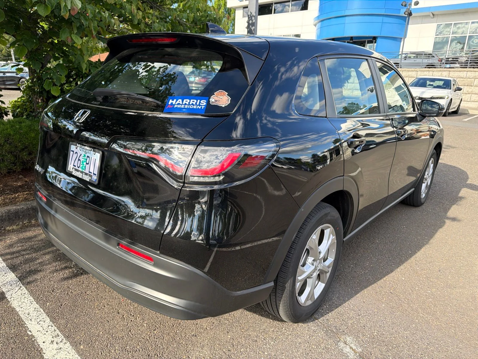 Used 2024 Crystal Black Pearl Honda LX image 4